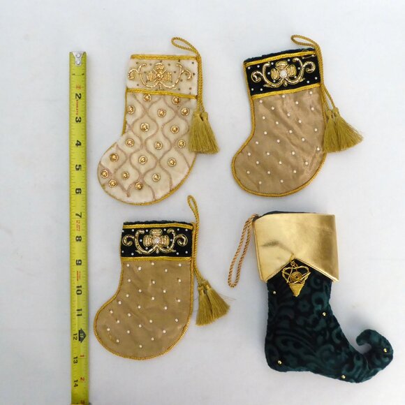 NEW 6” EMBROIDERED BEADED MINIATURE CHRISTMAS STOCKING ORNAMENT GIFT CARD HOLDER - Picture 2 of 14
